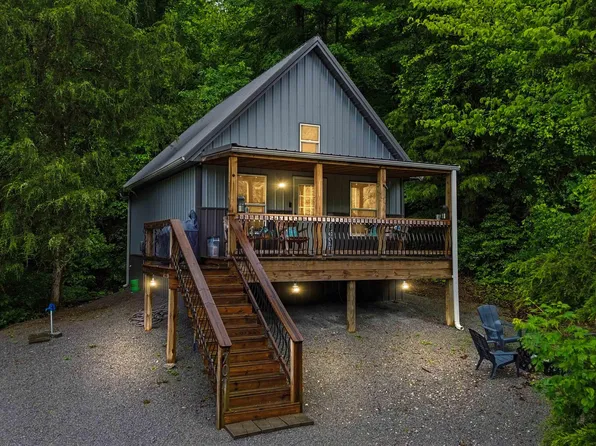 707 Little Indian Dr, Jamestown, KY 42629