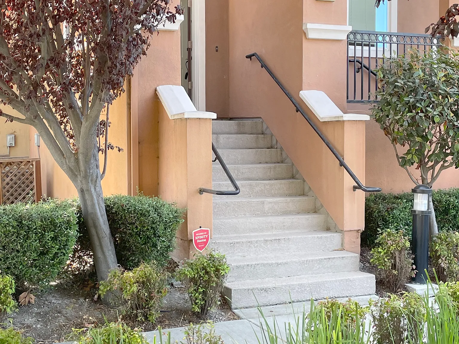 3 bed, 1622 sqft, $4,375 — Photo 1