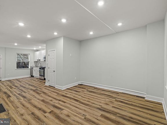 4th image of 1024 S Ithan St