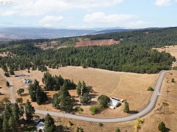 365 Johnson Rd, Lyle, WA 98635
