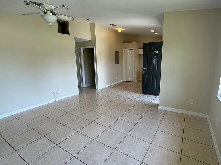 4538 Golfview Blvd — Photo 4