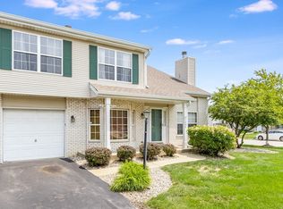 1404 Root St, Crest Hill, IL 60403