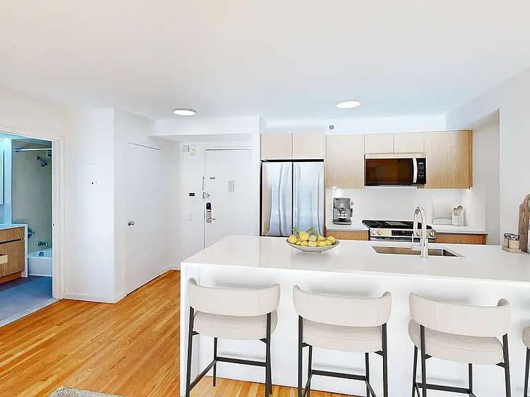 43 Gilbert Ave #1F — Photo 15