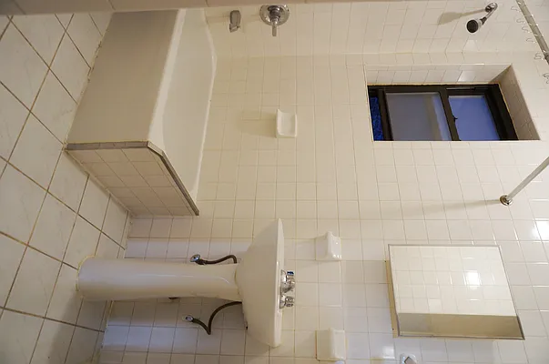 Rented by J Misrahi Realty Corp | media 21