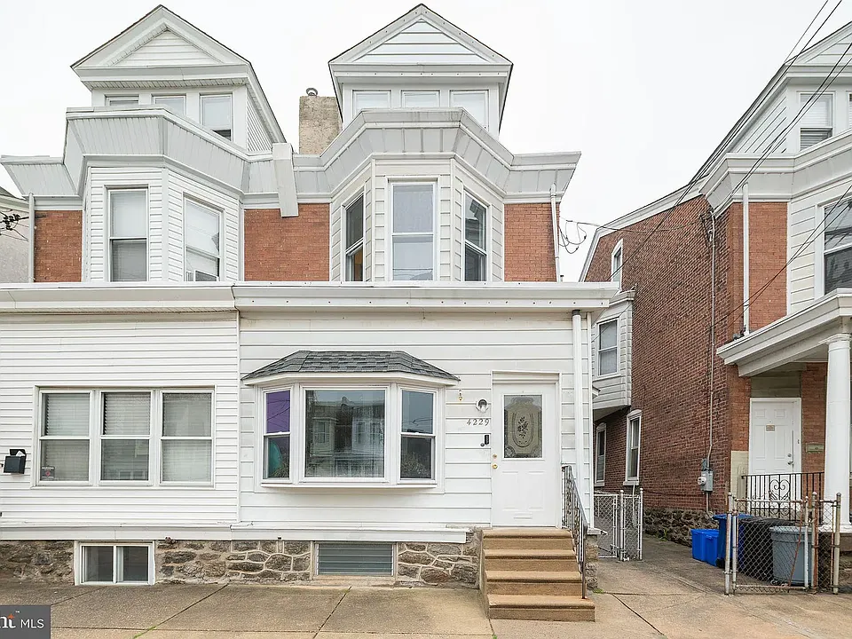 4229 Manayunk Ave