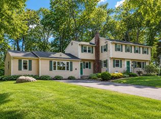 23 Acorn St, Scituate, MA 02066