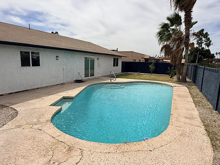 1418 E Kuns Ct — Photo 25