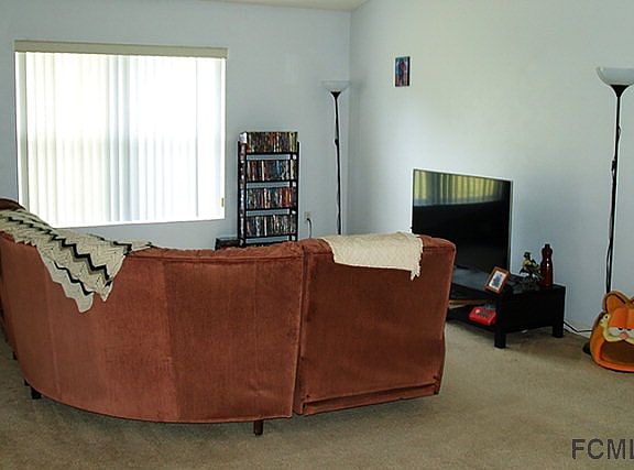 2nd image of 13 Flemington Ln