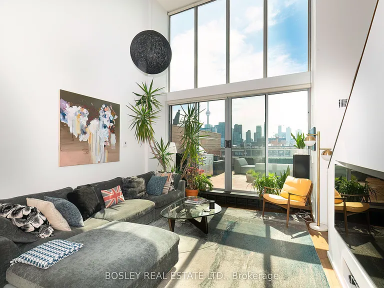 160 Baldwin St #614 — Photo 10