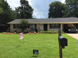 127 Avalon St, West Point, MS 39773