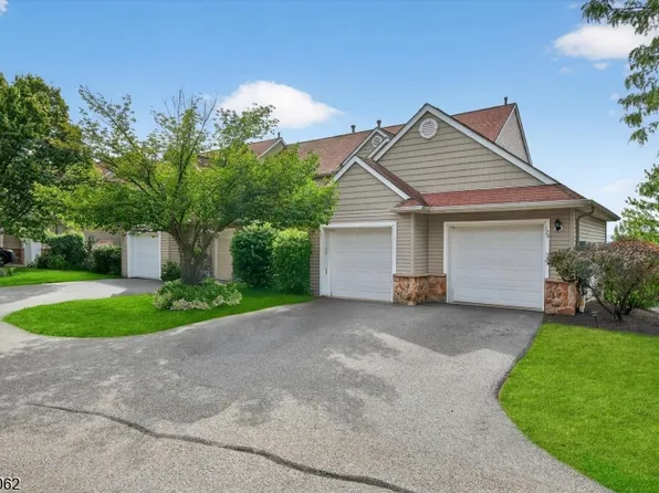 129 Bourne Circle, Hardyston Twp., NJ 07419