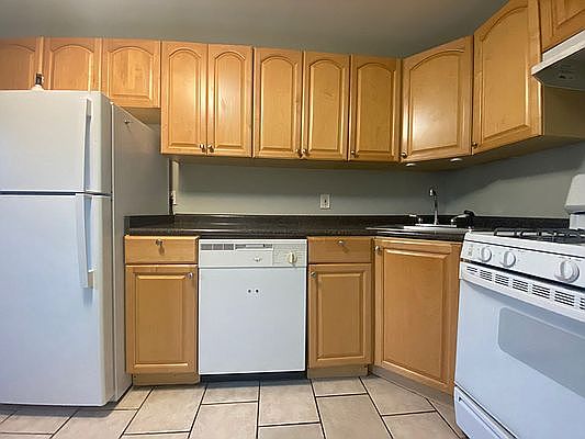 3rd image of 19-67 80th St #1R