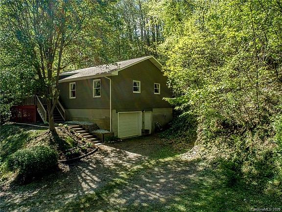 2nd image of 23 Pineview Dr