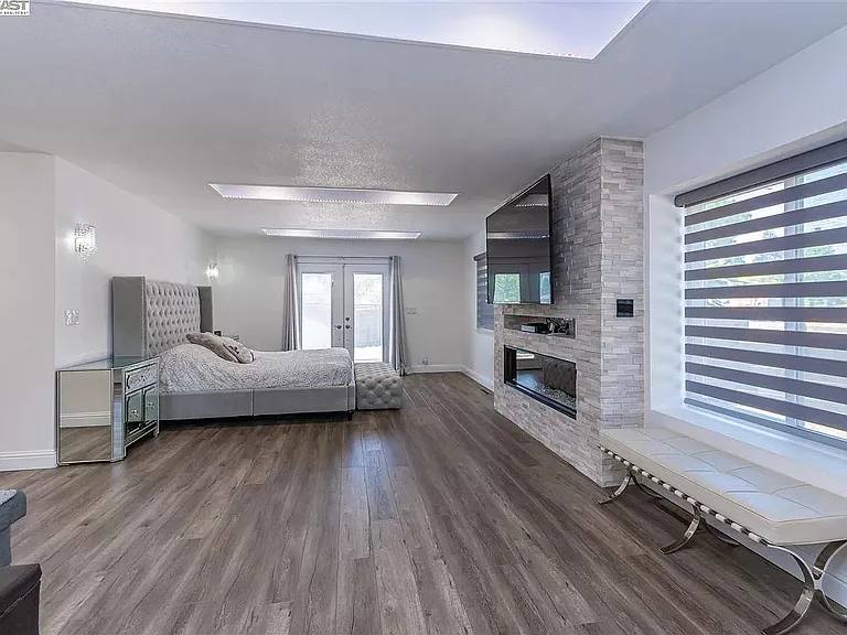 Master Bedroom 1: staged previously
