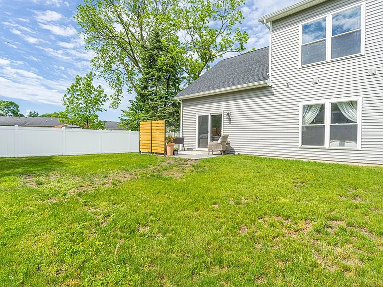 60 Grand Teton St — Photo 23