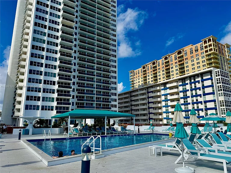 3140 S Ocean Dr #512 — Photo 65