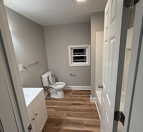 4th image of 6006 Belle Grove Rd