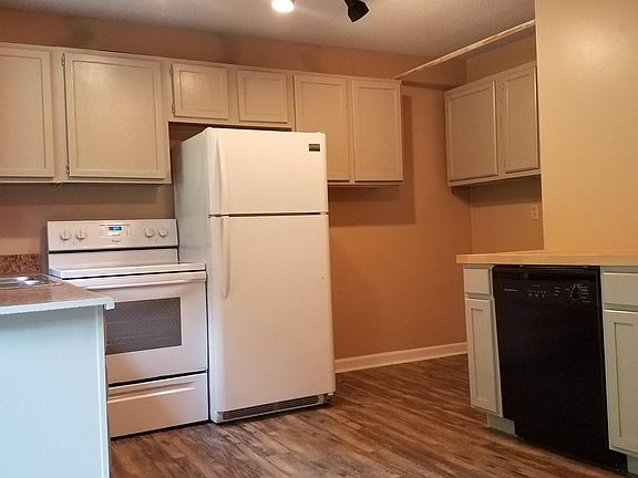 2nd image of 661 Jena Beth Dr #2
