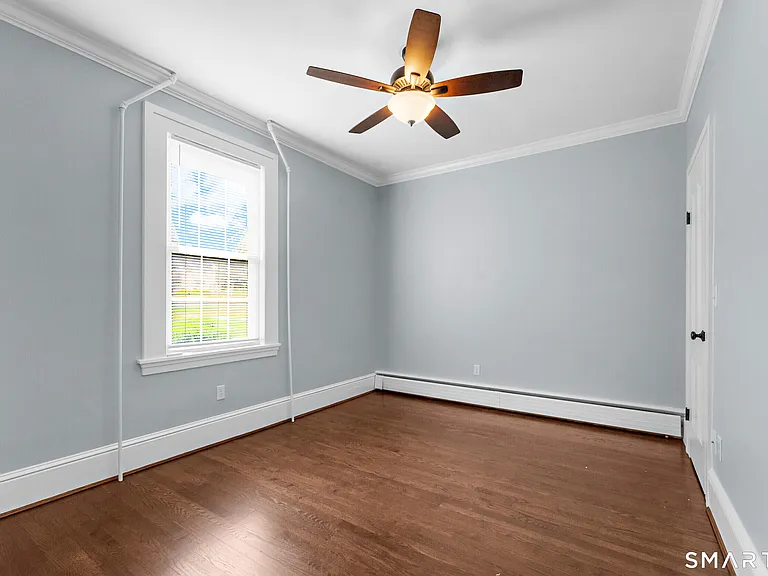 324 Main St #2 — Photo 11