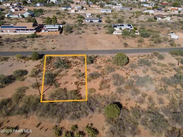 20205 E Lakeside Rd, Mayer, AZ 86333