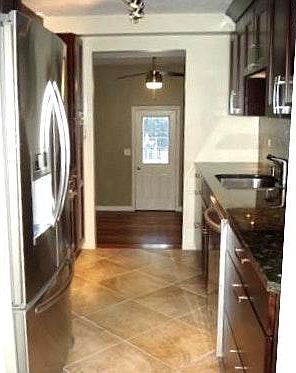 4th image of 5 Tisdale Dr