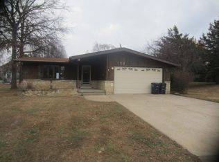 152 E Rice Dr, El Dorado, KS 67042
