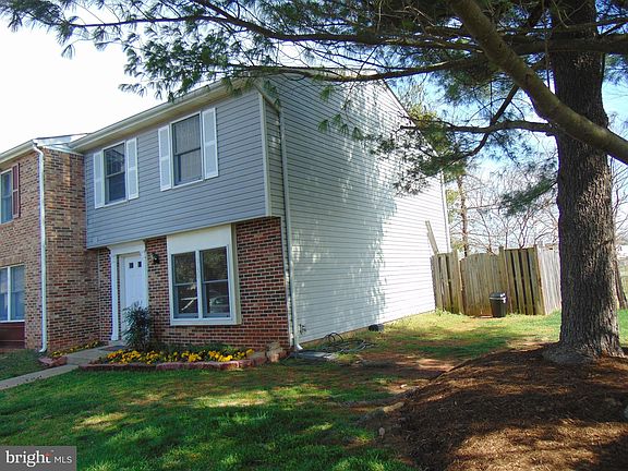 2nd image of 10150 Wilmington St