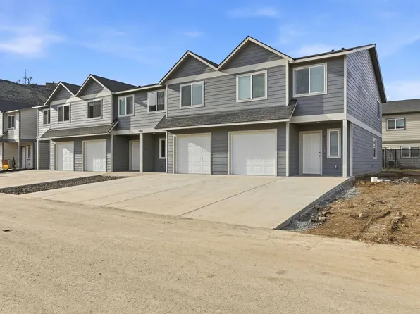 Apple Valley Town Homes