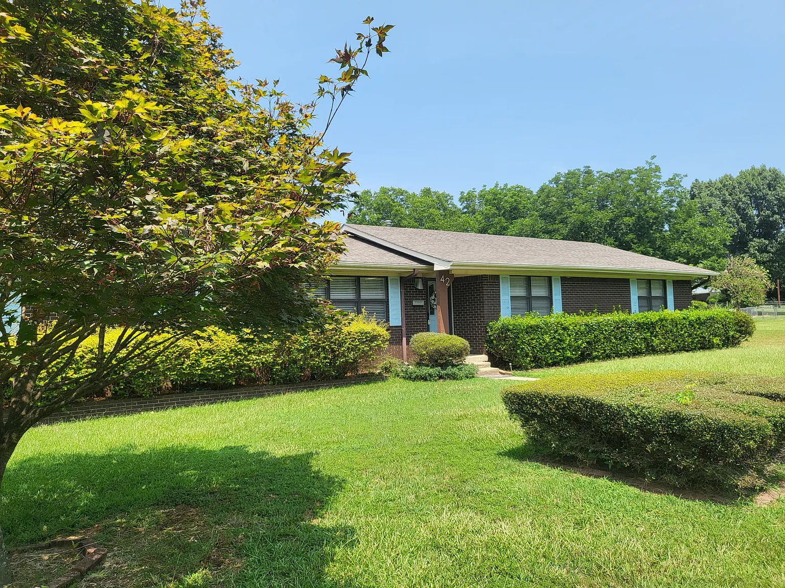 42 Thompson Dr, Clarksville - 1 — Photo 1