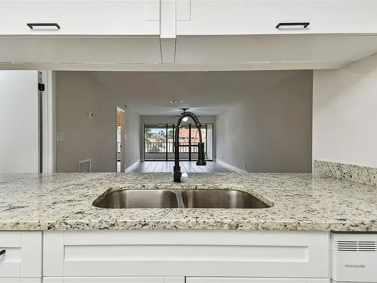 4800 Brittany Dr S #102 — Photo 12