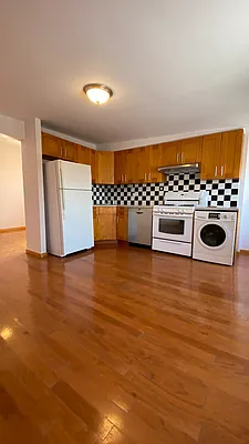 Rented by Compass | media 9