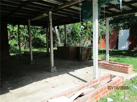 3rd image of 2604 Joy Ann Dr