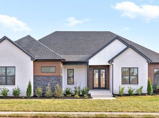 6 Belmont Rd, Clarksville, TN 37040