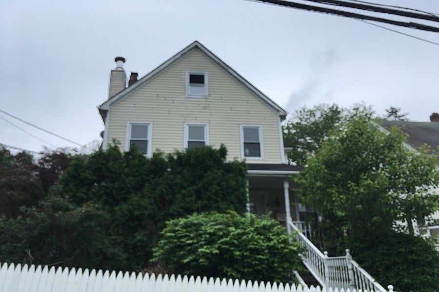 1st image of 8 Highland Ave