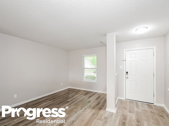 4th image of 1380 Clove Dr