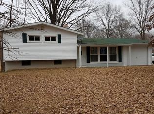 1285 W Harrison Rd, Murphysboro, IL 62966