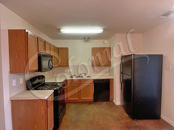 3rd image of 1307 Cavalry Ln APT D