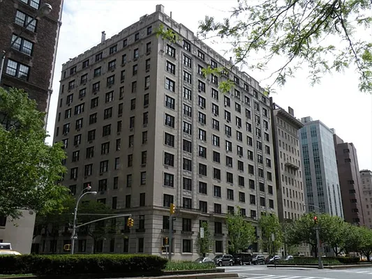 Sold by Corcoran | media 8