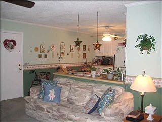 4th image of 129 Bentwood Dr