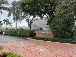210 NW 87th Ave APT L107, Miami, FL 33172