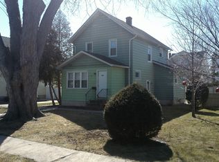469 Pennsylvania Ave, Williston Park, NY 11596