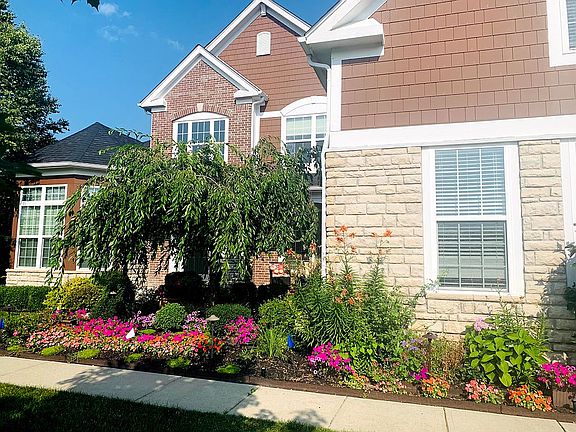 3rd image of 2801 Brookline Ct
