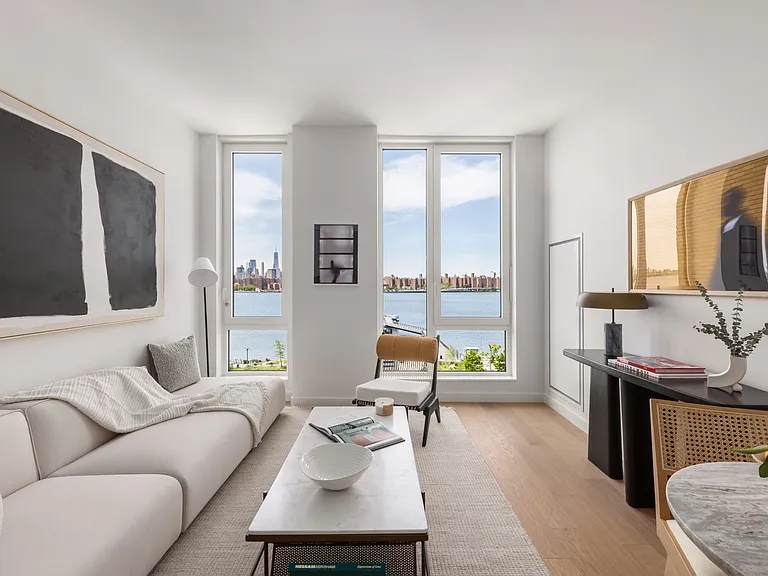 30 Kent St #301 — Photo 1