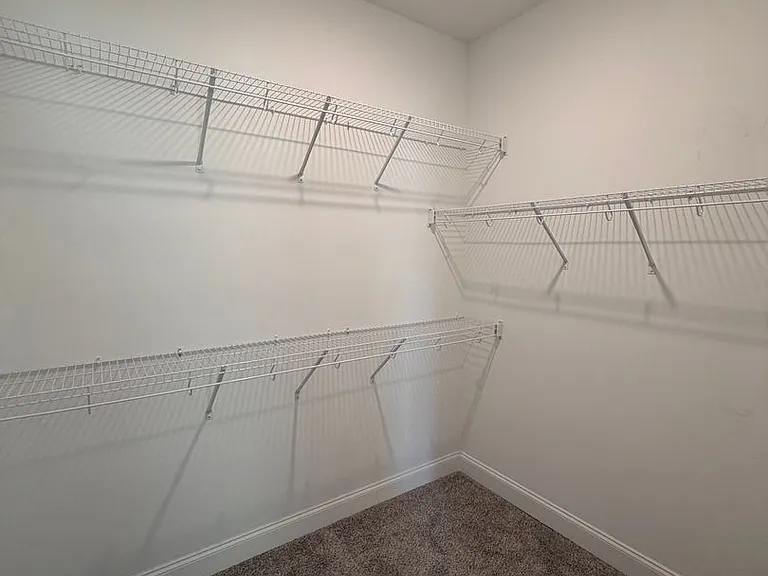 908 Stevens St — Photo 18