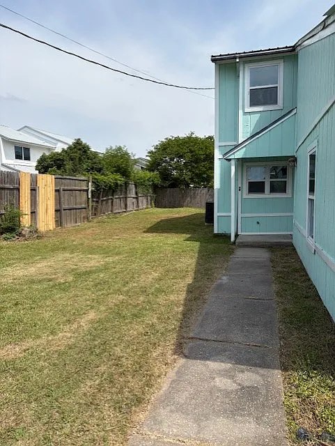 4 bed, 1650 sqft, $1,800 — Photo 2