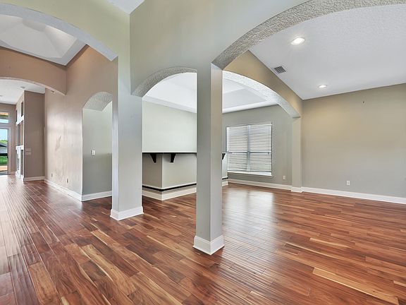 4th image of 6280 Courtney Crest Ln