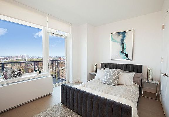 5th image of 86 Fleet Pl APT 22U
