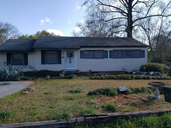 5278 Nisbet Dr, Macon, GA 31206