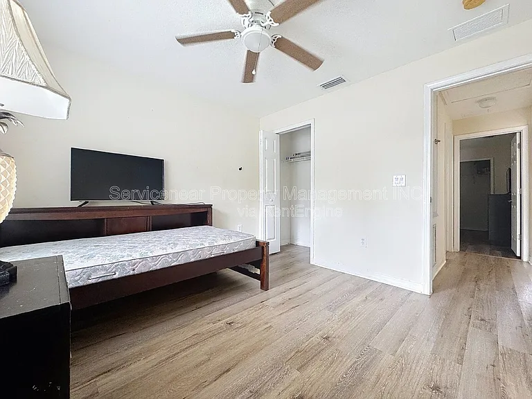 13465 Fladgate Mark Dr — Photo 8