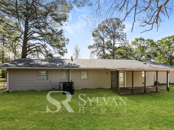 1124 Woodville Dr, Jackson, MS 39212